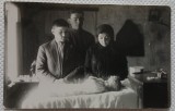 Fotografie tip Carte postala, Familie la priveghi, 1934
