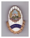 Insigna Academia militara RSR, versiunea cu ac, stare buna