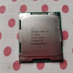 Procesor Intel i9 7960X Skylake X Socket 2066, 32 thread-uri.