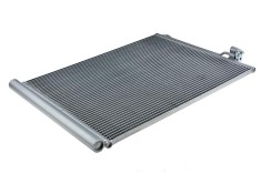Condensator climatizare, Radiator clima X5 E70 (2007-) X5 30d, X5 F15 (2013-) X5 25d, X6 E71-E72 (2008-) X6 30dx, X6 F16-F86 (2013-) X6 28ix (Fara Us foto