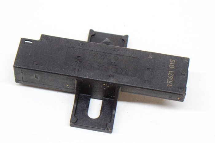 Antena Keyless Entry AUDI Q5 FY 2017 OEM: 80A907247,33542601 11521118