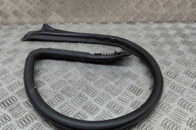 Garnitura ușă dreapta față TOYOTA GT 86 Coupe ZN6_ 2012 OEM: 63521-CA000 | 25345099 foto