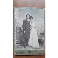 Fotografie pe carton, femeie si barbat, perioada interbelica