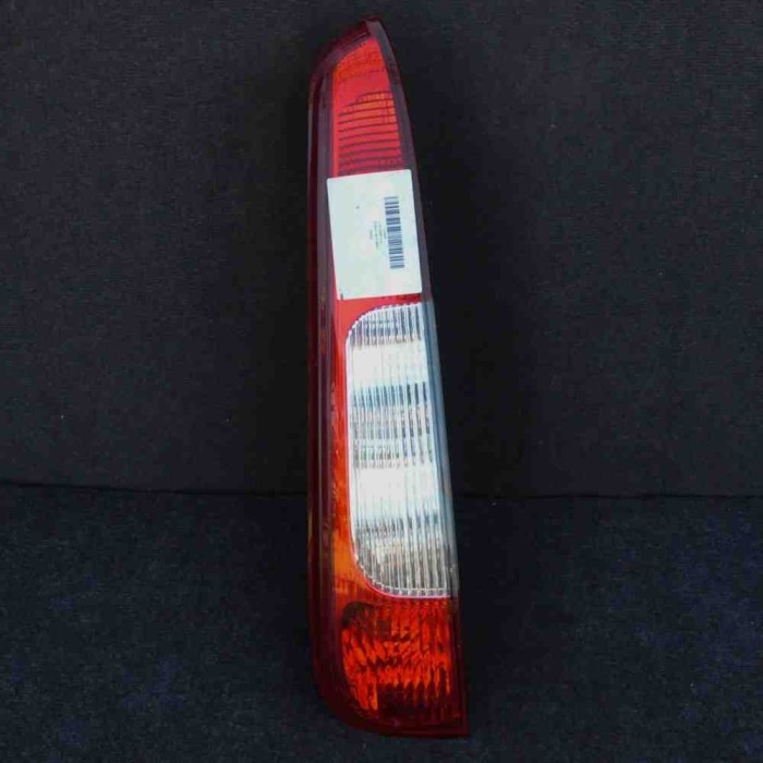 Lampa spate st&acirc;nga FORD C-MAX DM2 2004