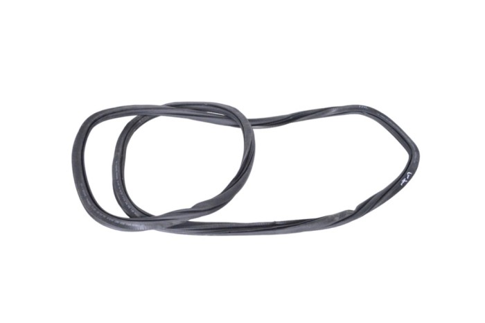 Garnitura ușă st&acirc;nga spate VW PASSAT Variant B8 3G5 2018 OEM: 3G9867913K 20585067