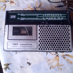 Vechi Radio Casetofon ITT Tiny Cassette Md U 113