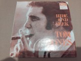 Disc vinil Tom Jones - Hide and seek/Love me tonight