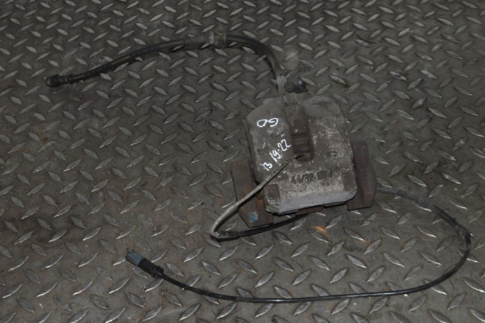 Etrier de fr&acirc;nă dreapta spate BMW X6 F16, F86 2015 12207110