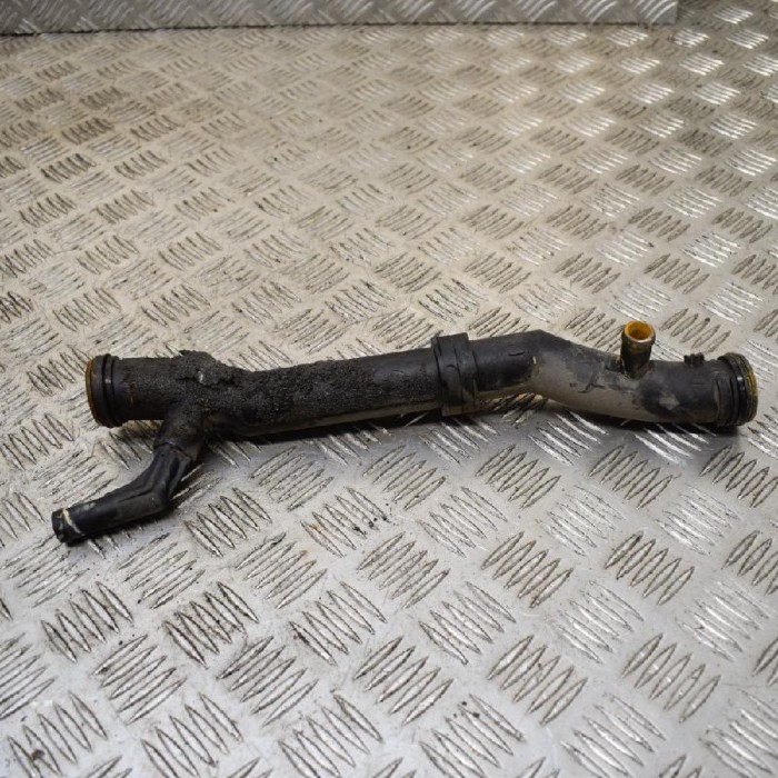 Furtun VW PASSAT B6 3C2 2010 OEM: 03C121065F | 2825674