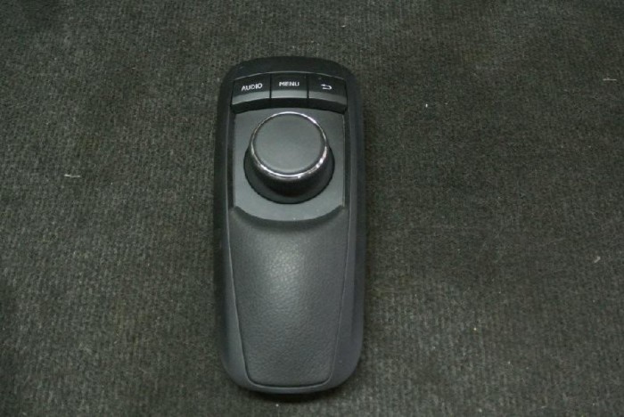 Buton de control navigație LEXUS CT ZWA10_ 2014 OEM: 84780-76160C8 1502294