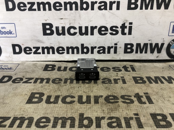 Port USB type C original dublu BMW G20 G30 G11 X3 G01 X4 G02 X5 G05 X6
