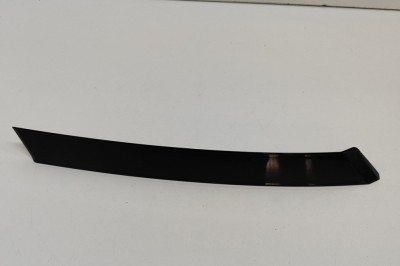 Ornament vertical ușă st&amp;acirc;nga spate VOLVO XC40 536 2024 OEM: 31463684,31463686 28793007 foto