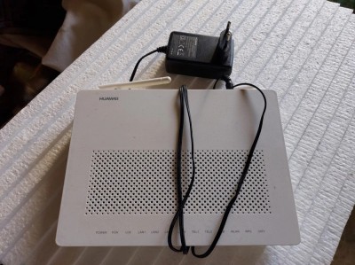 ROUTER GPON HG8247H foto