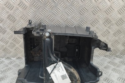 Suport baterie FORD PUMA J2K, CF7 2022 OEM: L1BB-10723-BB | 28451876 foto