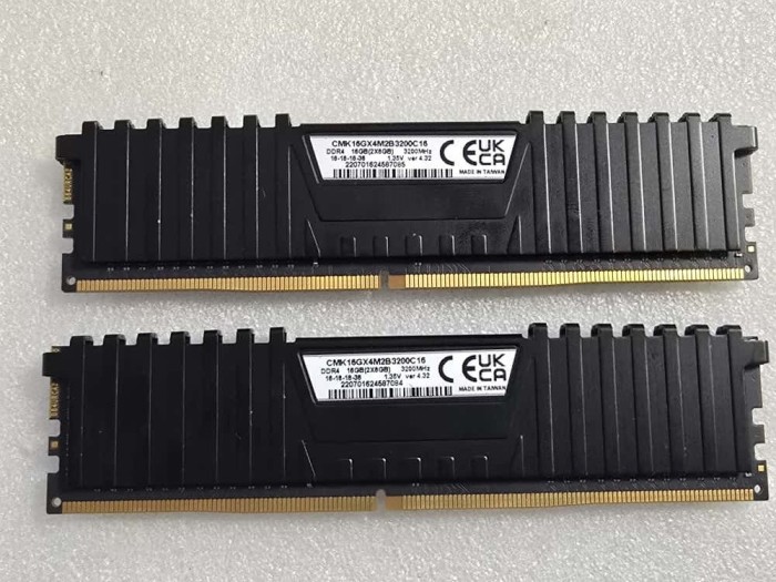 Kit Corsair VENGEANCE LPX 16GB (2x8GB) DDR4 3200MHz CMK16GX4M2B3200C16