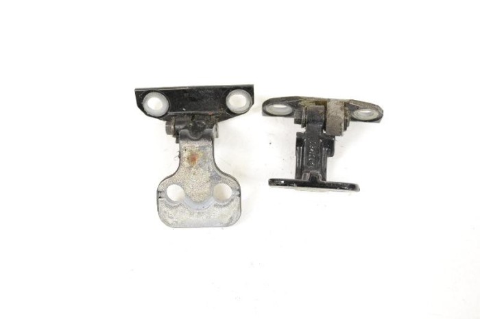 Balama ușă dreapta spate JAGUAR XF X250 2009 OEM: 8X23-F228A66-AC,8X23-F228A64-AC 10831322