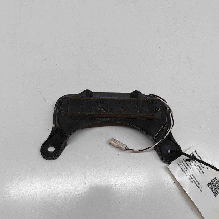 Antena Keyless Entry TESLA MODEL S 2018 OEM: 1015865-00-A 31874717