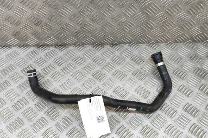 Furtun de lichid de răcire BMW i4 G26 2022 OEM: 9475682 23667924