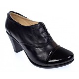 Pantofi dama, din piele naturala box cu varf lac toc de 7cm P46SLN