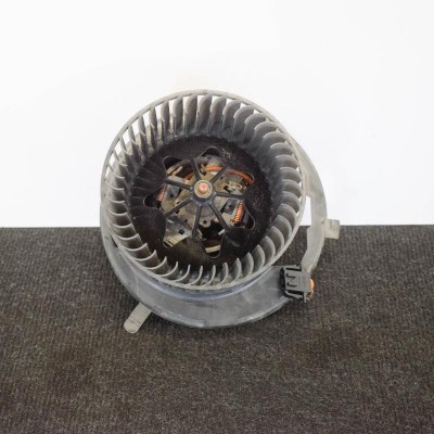 Ventilator aeroterma VW PASSAT Variant B7 365 2011 OEM: 3C1820015Q 4118439 foto