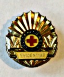 MEDICINA INSIGNA EVIDENTIAT MARE CRUCEA ROSIE RSR FRUNTAS BRONZ 37,60/33,55 MM, Romania de la 1950