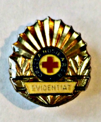 MEDICINA INSIGNA EVIDENTIAT MARE CRUCEA ROSIE RSR FRUNTAS BRONZ 37,60/33,55 MM foto