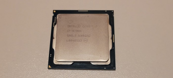 Procesor intel i7-9700k