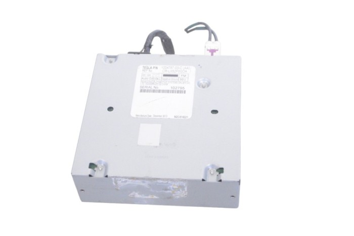 Alt modul de control TESLA MODEL S 2014 OEM: 1004787-03-C 24528993