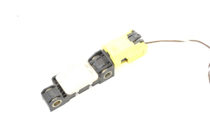 PORSCHE CAYENNE 9PA 2004 OEM: 7L0909606C SKU: 12161586