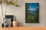 Tablou Canvas, "Priveliște montană prin pădurile verzi", Munte, Zăpadă, Brazi, Cer, Verdeață, Peisaj, V&acirc;rfuri, Pădure, Natură, Frumusețe, 26 x 39 cm,