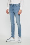 Review - Jeansi