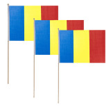 Pachet 3 steaguri Romania cu maner din lemn, 29 x 39 cm