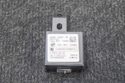 Antena cititor imobilizator VOLVO V40 Hatchback 2016 OEM: 2009DJ0209,AH4N-15607-AE,3659A-V01125,28227917 10951258 foto