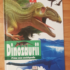 Dinozaurii. Prima mea enciclopedie de Sarah Walker