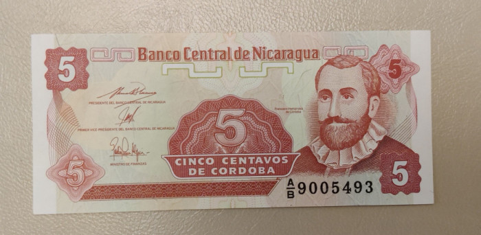 Nicaragua - 5 Centavos (1991) s493