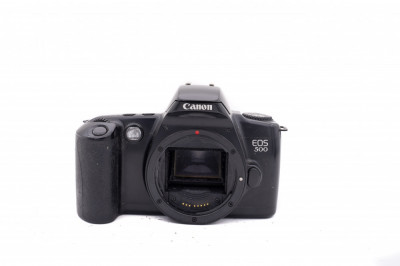 Canon EOs 500 aparat foto film ( numai corp) foto