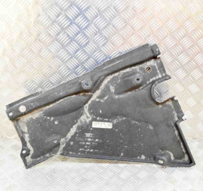 Scut motor st&acirc;nga spate AUDI A6 4A2, C8 2020 OEM: 4K0825215H