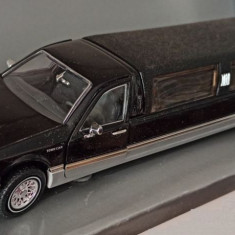 Macheta Lincoln Town Car Stretched Limousine 1996 - SunnySide 1/24