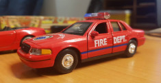 Welly no. 49762 Ford 1999 Crown Victoria Pompieri Fire Dept. Emergency foto