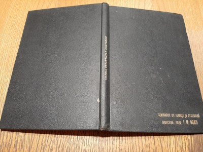 EXPERTIZELE CONTABILE - Exemplar nr. 1712/2000, semnat in facsimil de autor ILIE MECU - Editura Atelierele Cartea Romaneasca, F.An, 132 p. foto