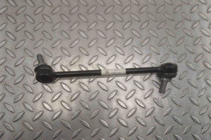 Bieleta stabilizatoare dreapta față TESLA MODEL Y 2023 OEM: 1188396-00-B 23963746