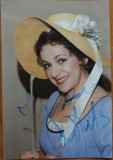 Autograful cantaretei de opera Ileana Cotrubas pe fotografie, 1990