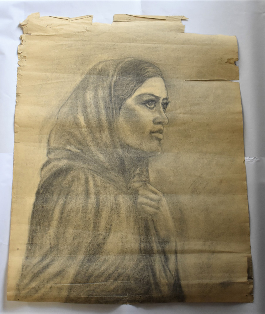 Portret femeie in creion / studiu - desenat pe ambele fete ale hartiei,  Portrete, Carbune, Realism | Okazii.ro