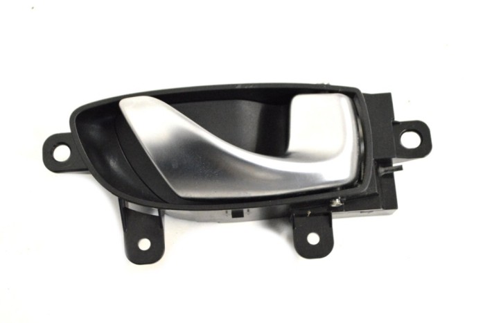M&acirc;ner de deschidere interior dreapta față INFINITI M30 2012 13749845