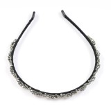 Bentita neagra cu margele argintii