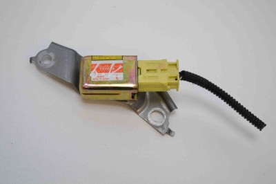 Senzor de impact st&amp;acirc;nga spate LEXUS RX _U3_ 2004 OEM: 89834-48010 | 2156588 foto