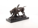 Caine vanatoare- statueta din bronz pe un soclu din YY-36, Animale