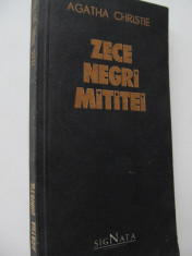 Zece negri mititei - Agatha Christie foto