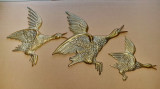 F168-Set 3 Aplice Gaste salbatice stil Art Deco bronz masiv aurit stare buna.