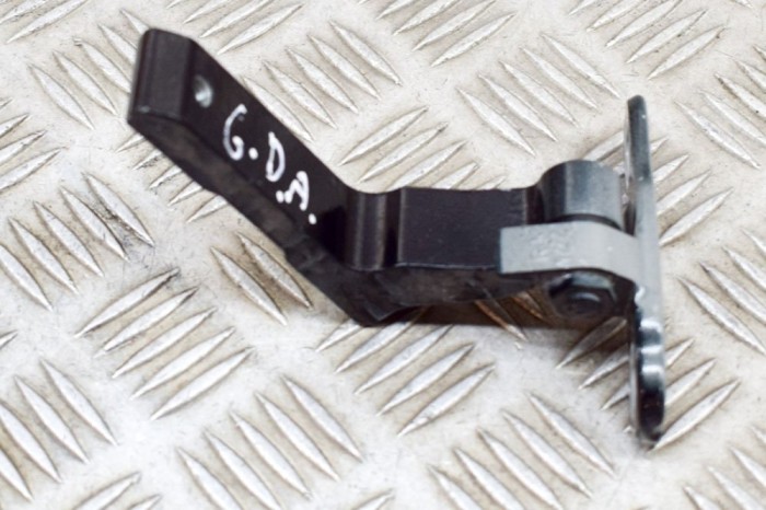 Balama ușă dreapta spate VOLVO XC40 536 2022 OEM: 31457100 20660226